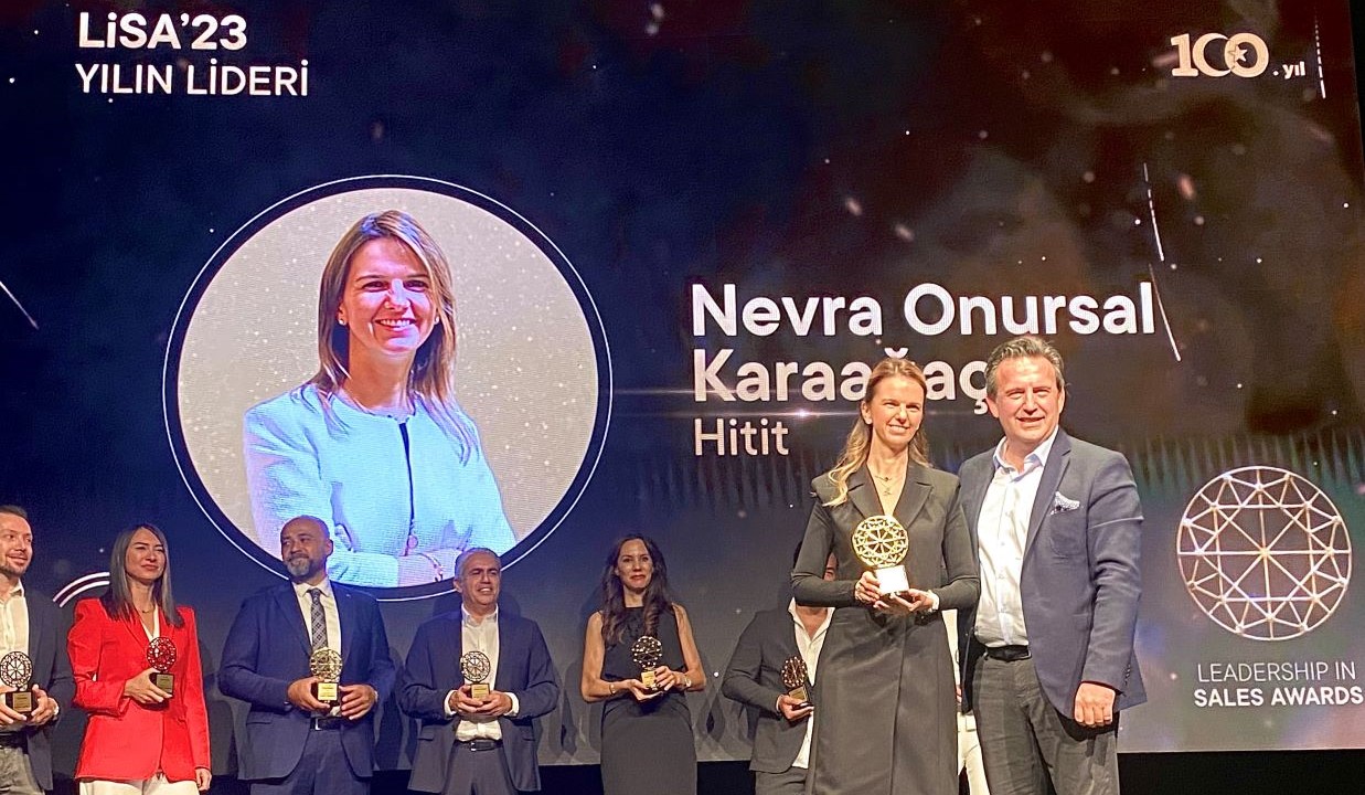 Nevra Onursal Karaağaç Triumphs as Winner of Leadership in Sales Awards